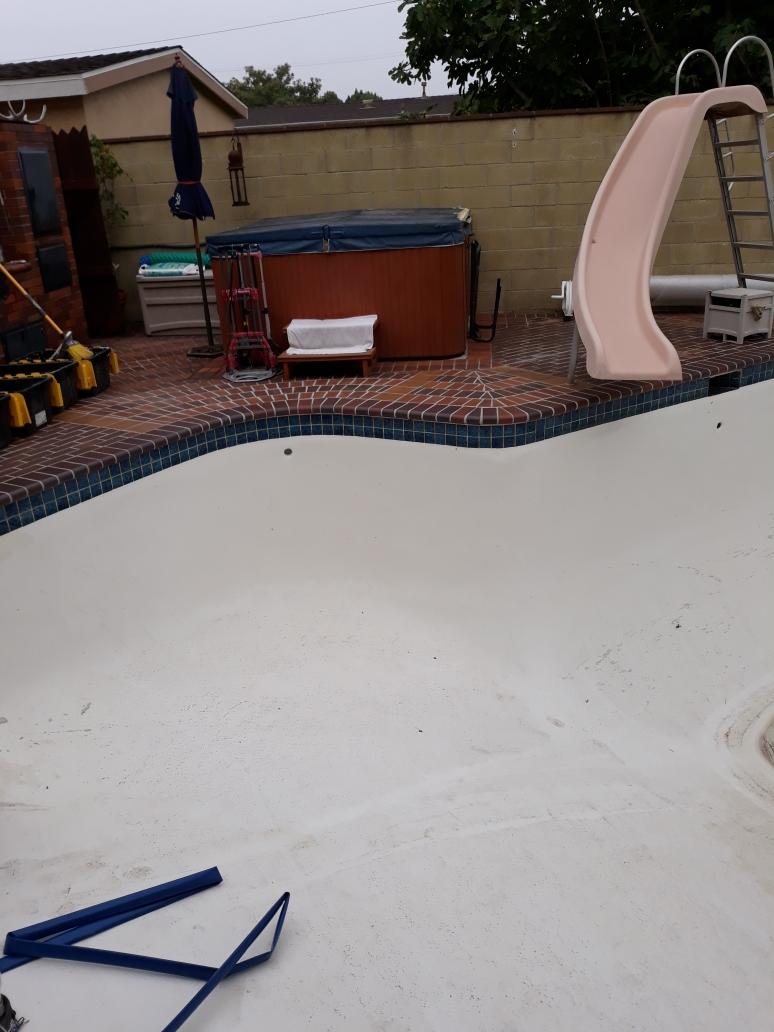 Pittsburgh Pennsylvania fiberglass pool resurfacing
